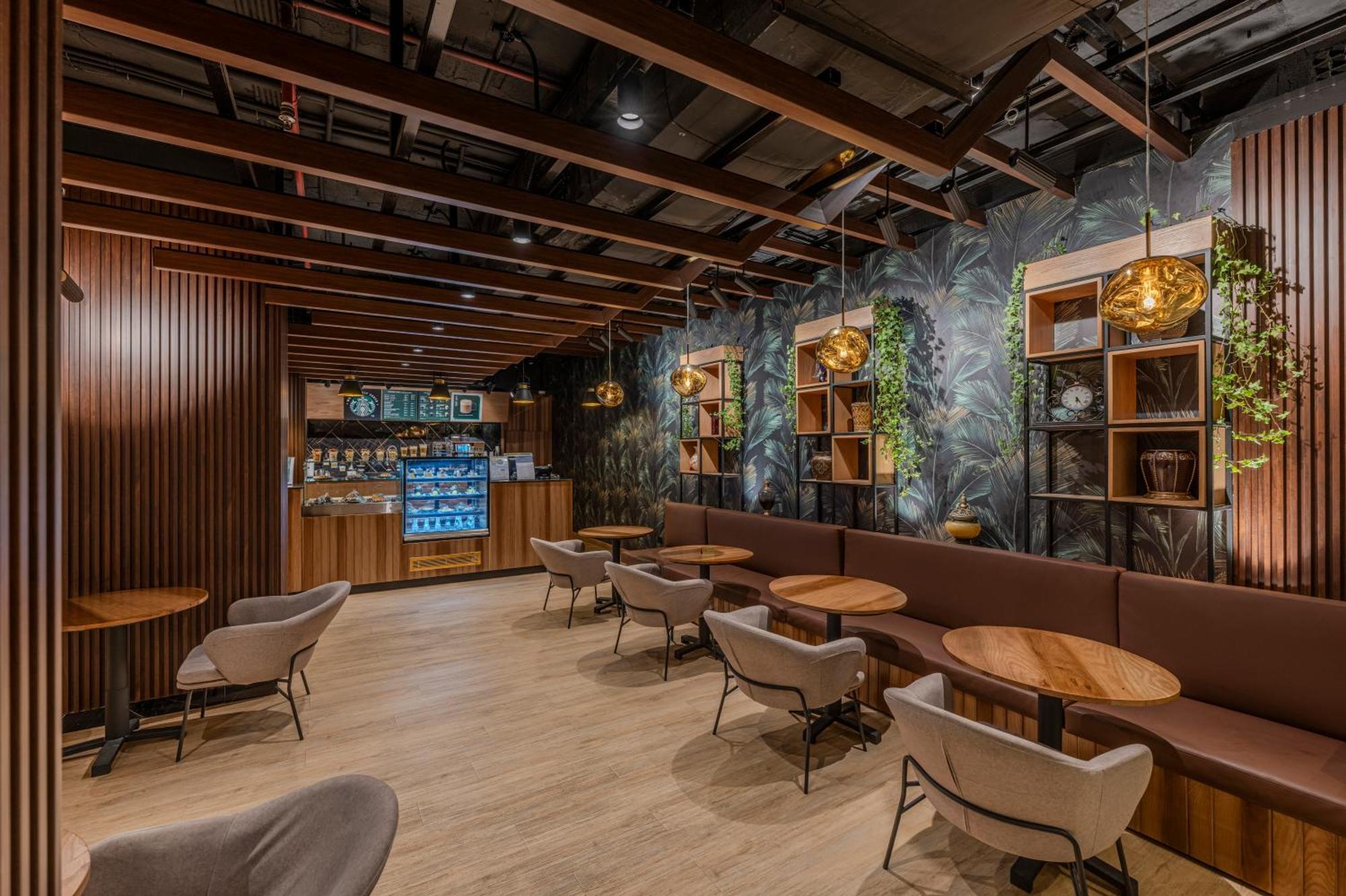 מלון מכה Al Shohada By Palm Rich Makkah מראה חיצוני תמונה Interior of a Starbucks Reserve store in Shanghai, China