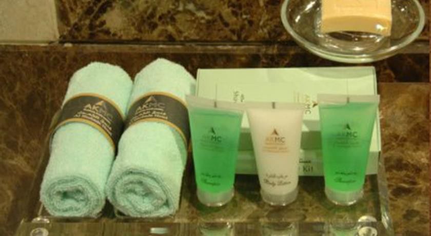 מלון מכה Al Shohada By Palm Rich Makkah מראה חיצוני תמונה A set of toiletries